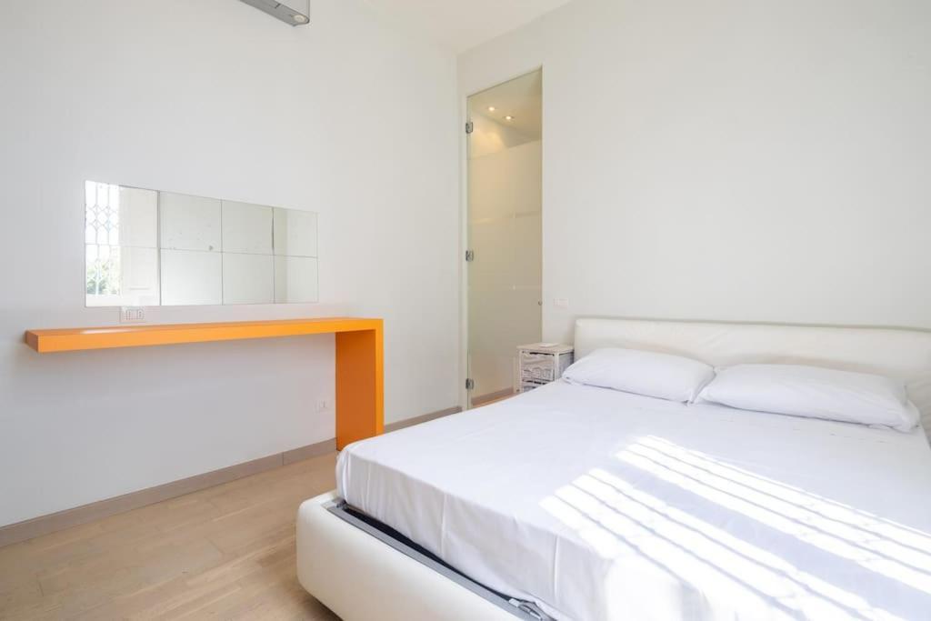 Small & Charming 1-Br Apt 佛罗伦萨 外观 照片
